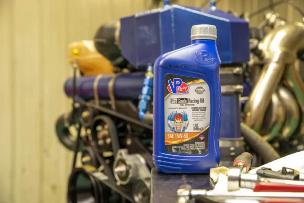 VP Pro Grade SAE 10W40 Full Synthetic Racing Oil. VP-2747. 1